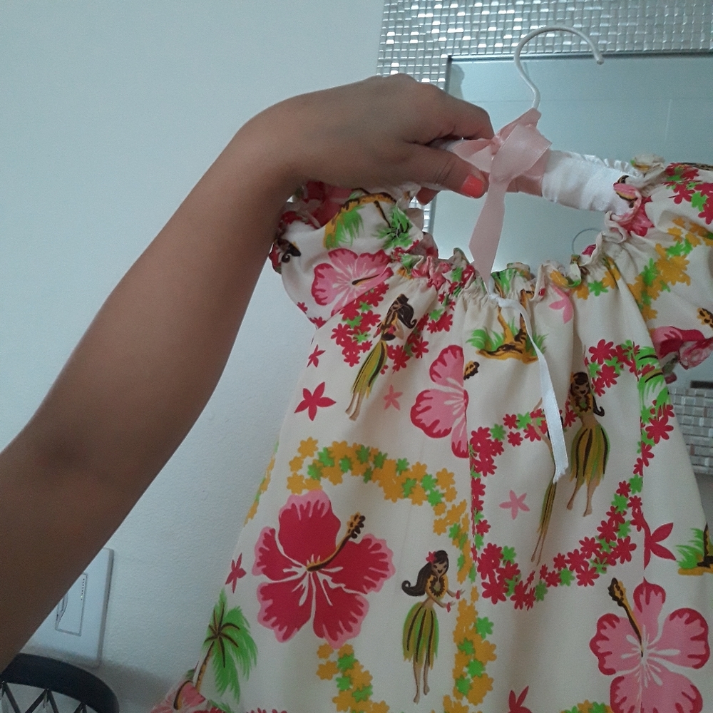 Hawaii cute outfit 🎀 - Picture 1 of 6